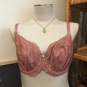 Pink Lace Bra by Curvy Couture
